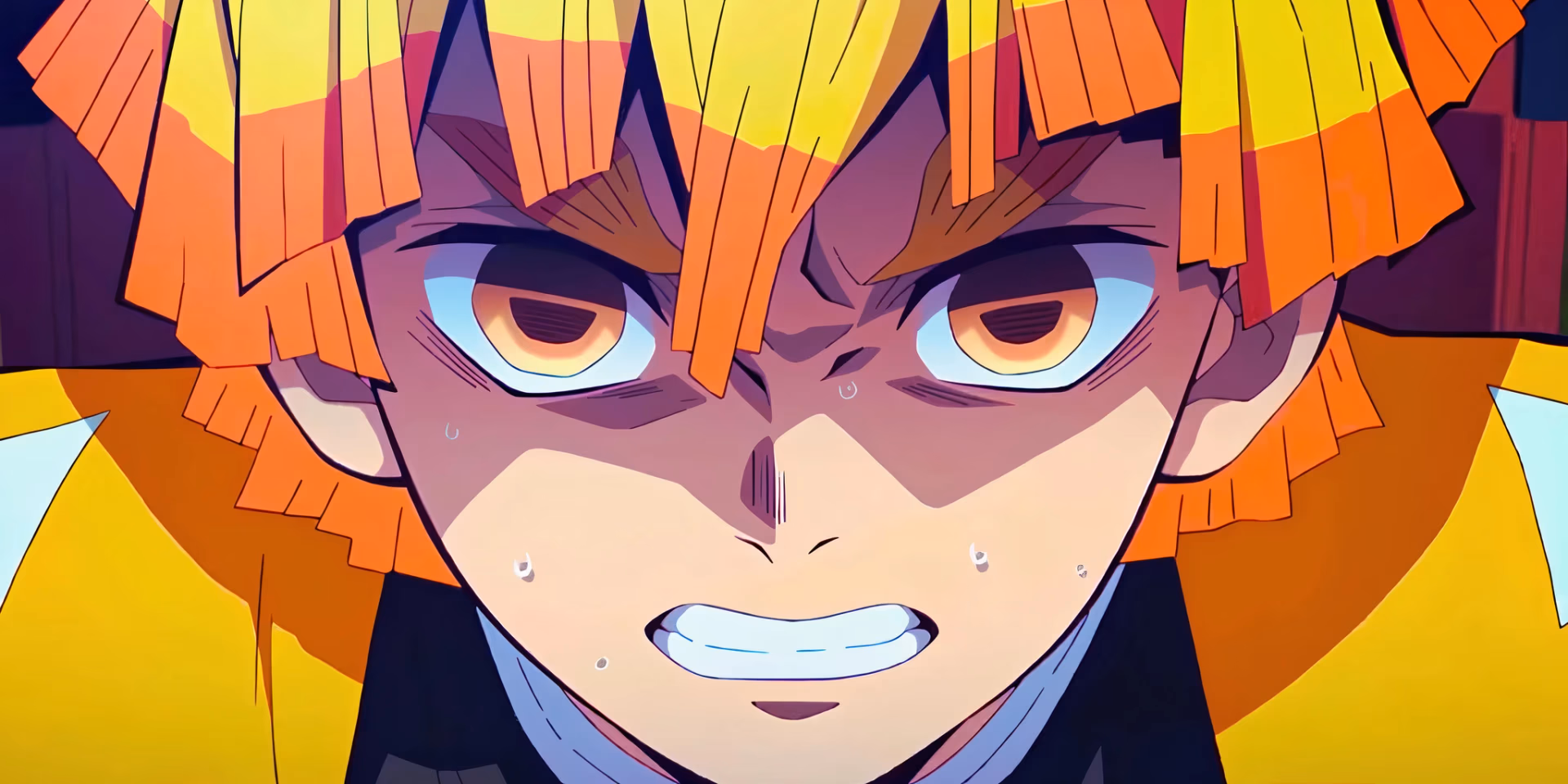 『鬼滅の刃』より吾妻善逸のクローズアップ。汗ばんだ顔に緊張感と決意の表情を浮かべ、鮮やかな黄色とオレンジの色調が髪と制服を強調し、高い緊張感の瞬間を捉えている。